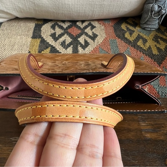 Louis Vuitton Vernis Catalina BB Small Hand Bag! Used Twice! - Picture 5 of 16